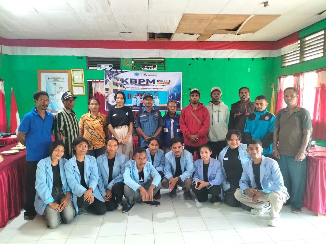 Mahasiswa KBPM UNTRIB  Disambut Hangat Oleh Pemerintah Desa Luba